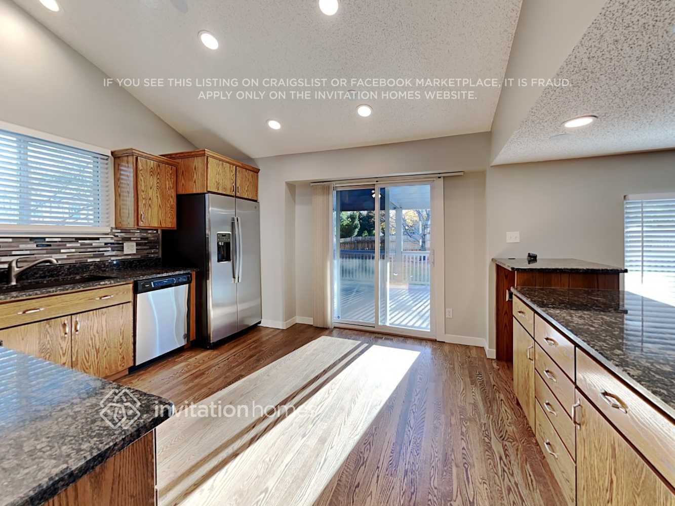Building Photo - 3997 Topsail Dr