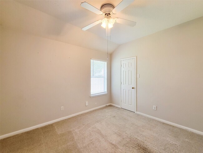 Building Photo - 22 Quince Tree Pl