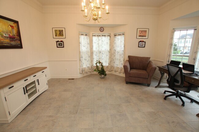 Building Photo - Spacious and modern single family home, lo...