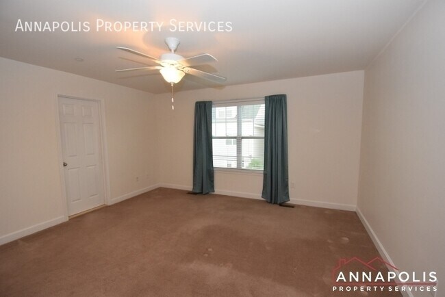 Building Photo - 102 Carraway Ln