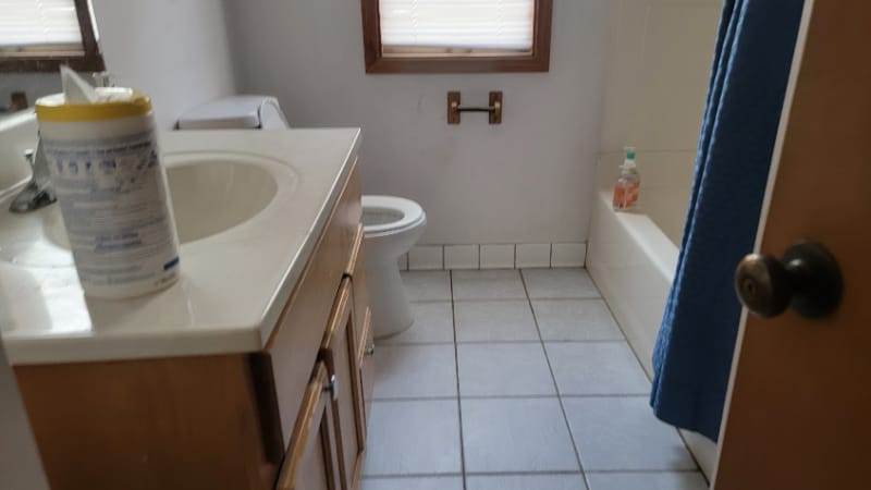 Building Photo - 3340 N Downer Ave