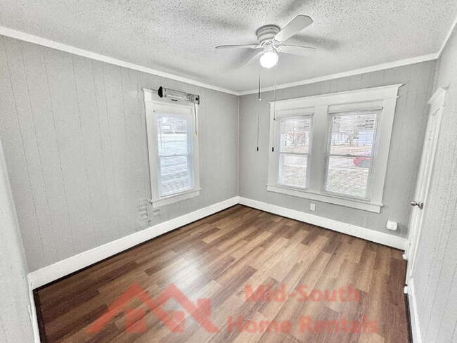 Building Photo - 3338 Coleman Ave