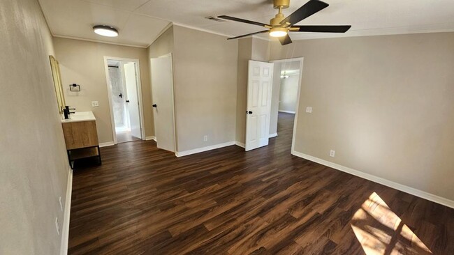 Building Photo - 2620 Indigo Ave