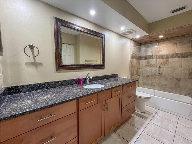 Building Photo - 3998 Cypress Landing S