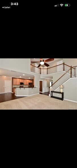Building Photo - 14613 Colonial Park Dr