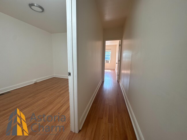 Building Photo - 1303 N Milton Ave