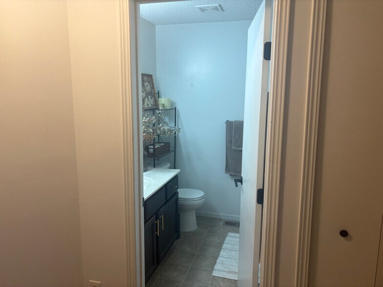 Building Photo - 14656 Evergreen Trail