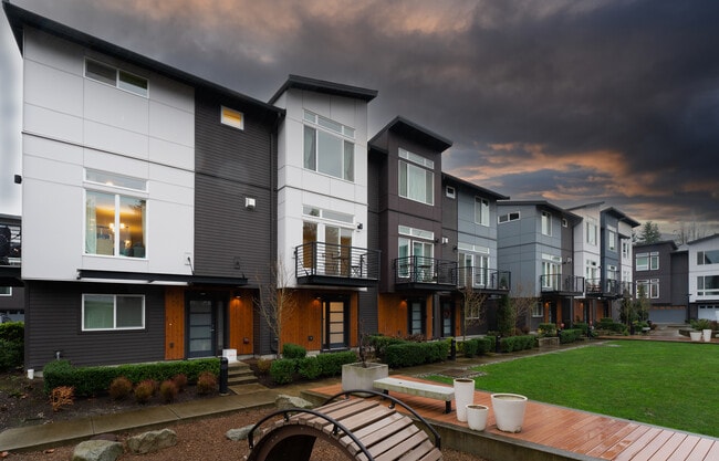 Building Photo - 1587 139th Ct NE