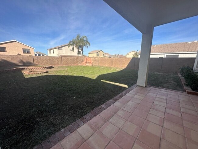 Building Photo - Mesa East Valley Home near Desert Ridge High
