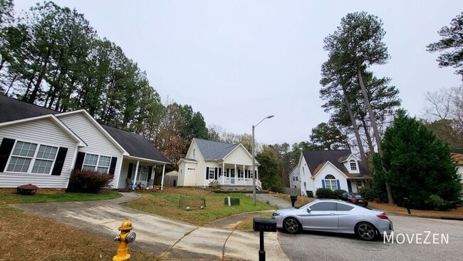 Building Photo - 1721 E Lenoir St