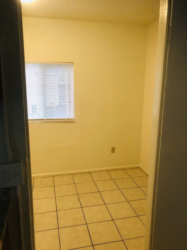 Building Photo - 1550 Montgomery St