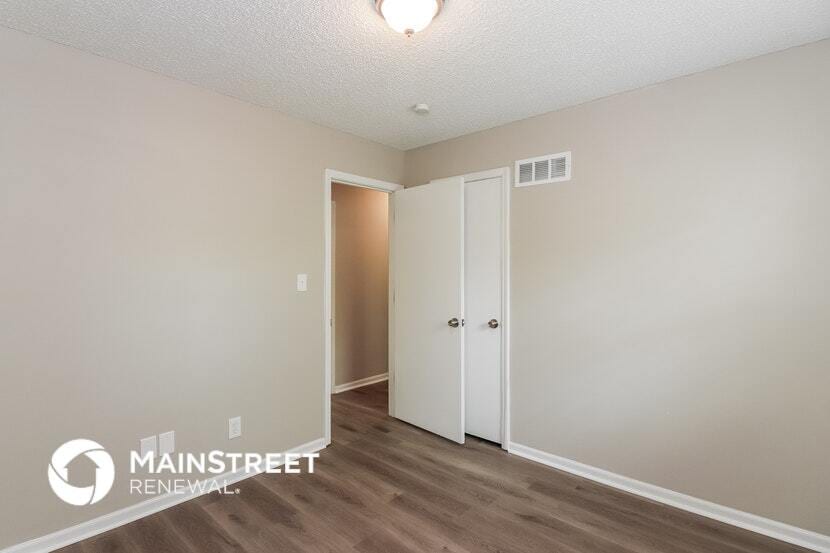 Building Photo - 15505 Vicie Ave