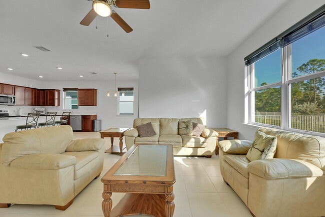 Building Photo - 9765 SW Meridian Wy