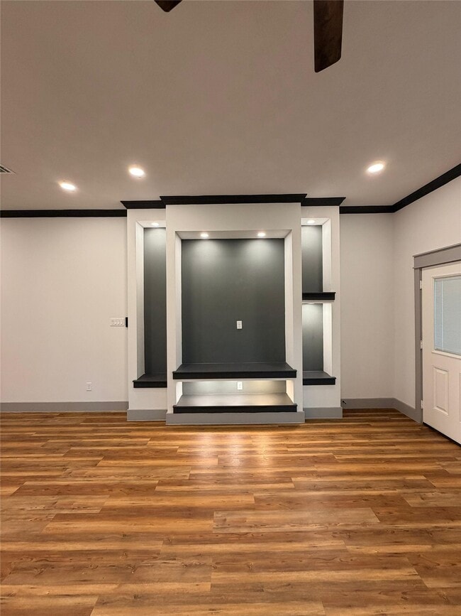 Building Photo - 1002 Natchez Ave