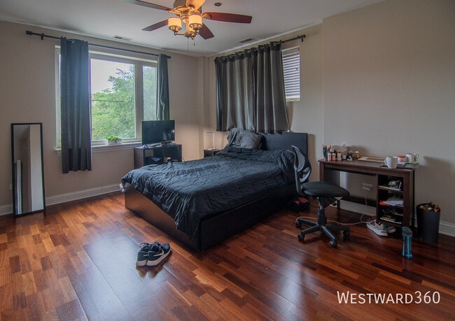 Building Photo - 4950 Western-2A