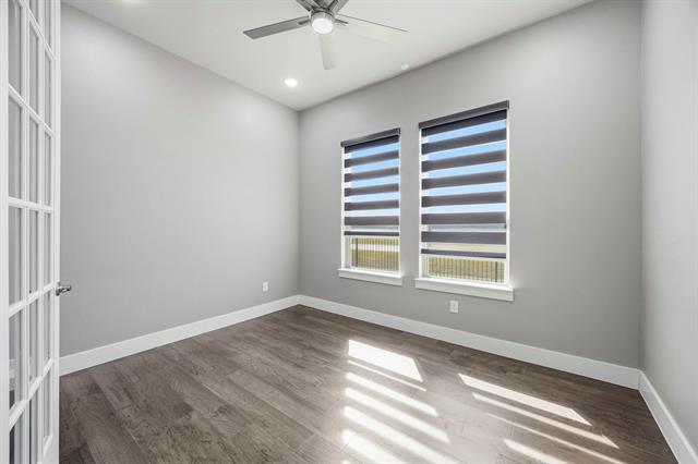 Building Photo - 920 Moon Deck Trl