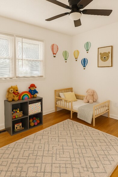 Building Photo - 7 Princeton Dr