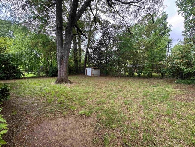 Building Photo - 1439 Woodston Rd