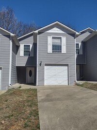 Building Photo - 2 Bedroom ~ 1.5 Bath ~ Benton, KY ~ 2 Stor...