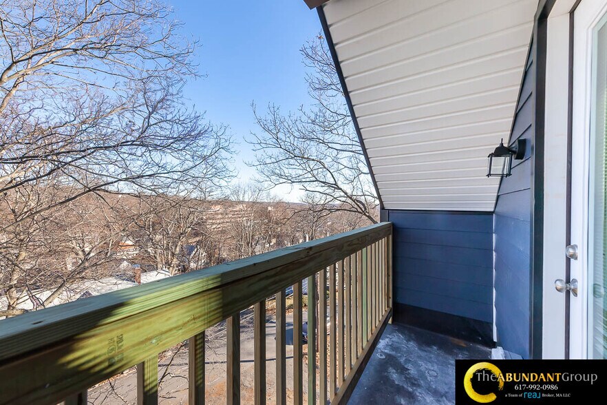 Primary Photo - 48 Caldwell Rd