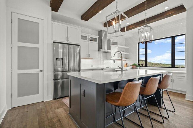 Building Photo - 223 Honey Creek Ct