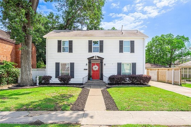 Primary Photo - 3210 Oakdale St