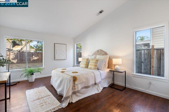 Building Photo - 4675 Christenson St