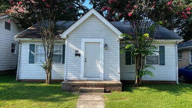 Building Photo - Charming 3 Bedroom Home in North Little Rock