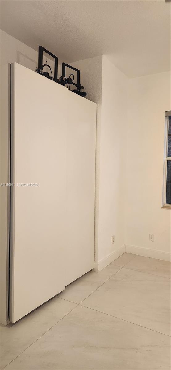 Building Photo - 3870 E Hibiscus St