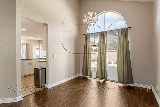 Building Photo - Beautiful 3 Bed/3 Bath Home In Temecula!