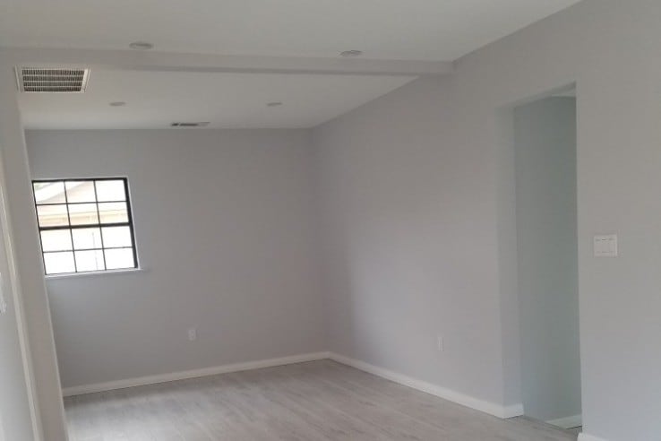 Building Photo - 537 W Milford St