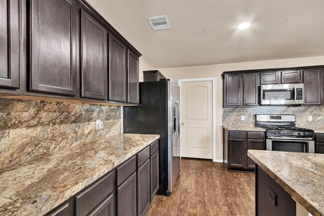 Building Photo - 2119 Treasure Mountain Dr