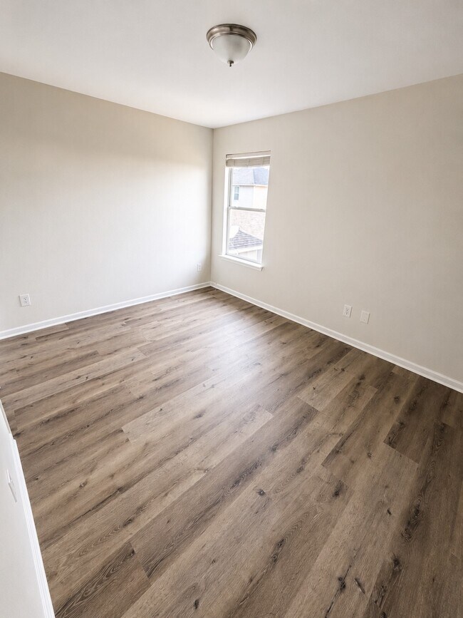 Building Photo - 3910 Wimberley Hollow Ln