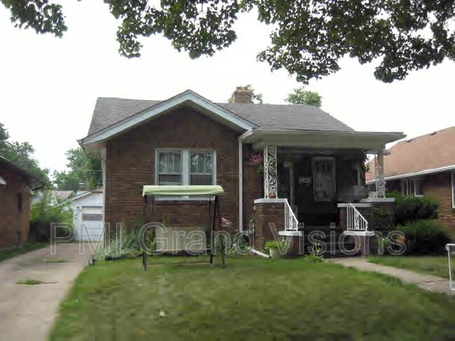 Primary Photo - 303 E Kellar Ln