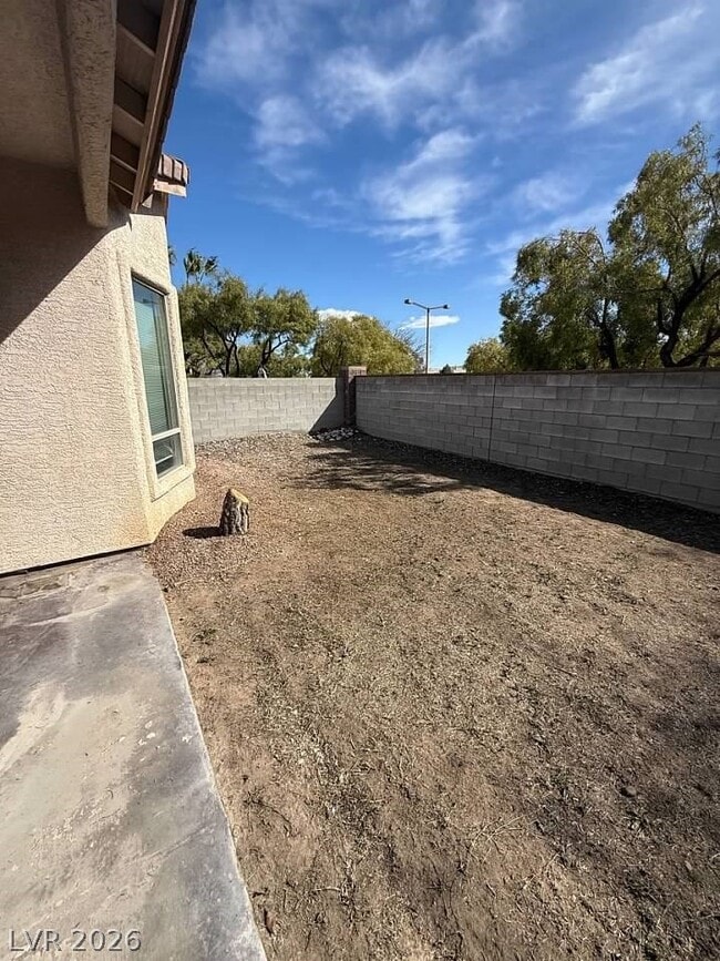 Building Photo - 10717 Refectory Ave