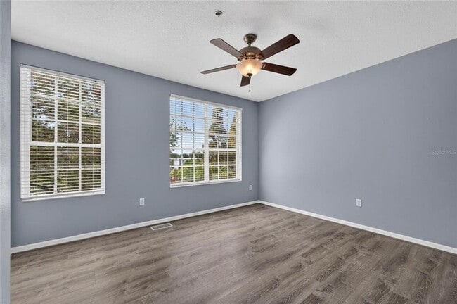 Building Photo - 3186 Bayshore Oaks Dr
