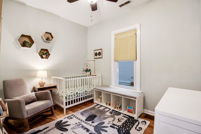 Building Photo - Beautifully Renovated Home in the Berkley ...