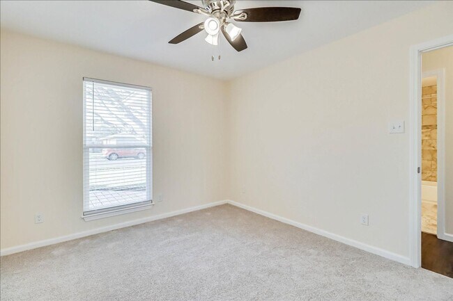 Building Photo - 7314 Ottawa Cir