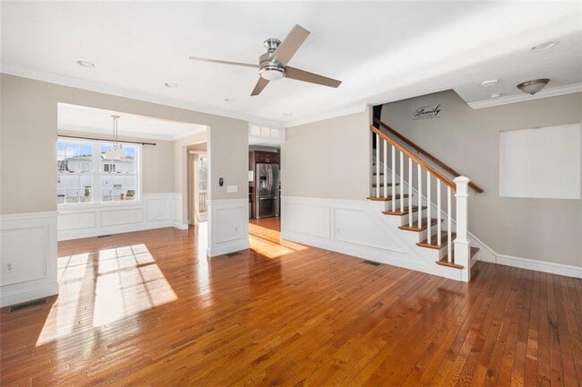 Building Photo - 227 Marshall Ave