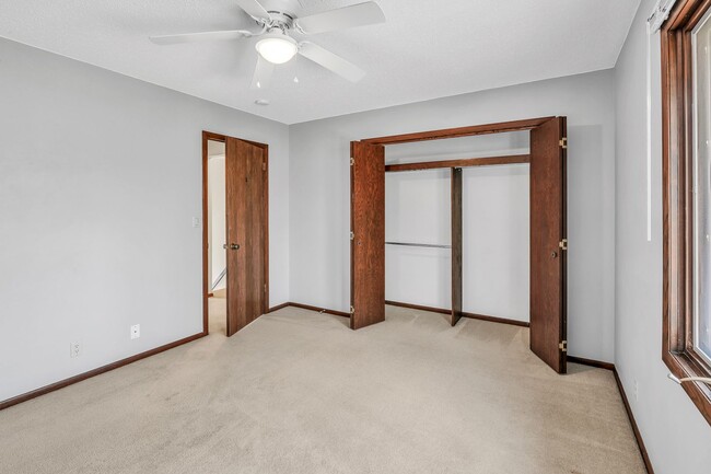 Building Photo - $1,175 Rent: Maintenance Free Living in a ...