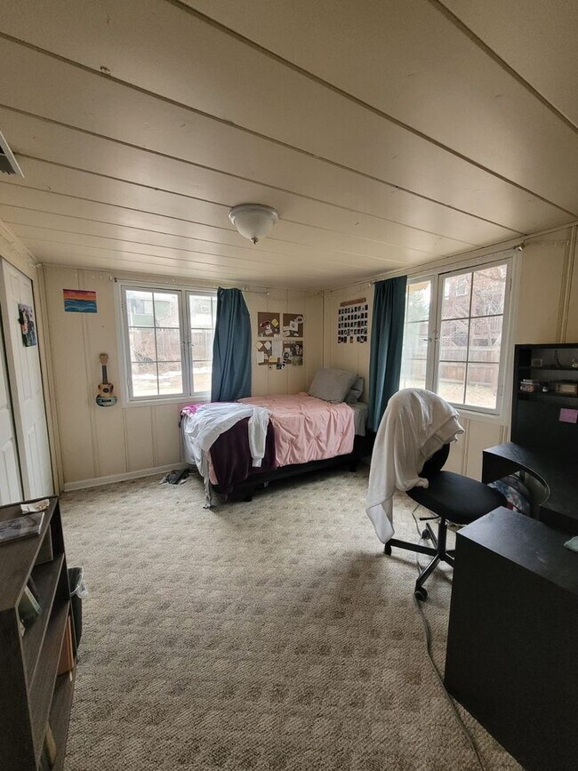 Building Photo - Beautiful Ranch-Style Home Near CU & Bould...