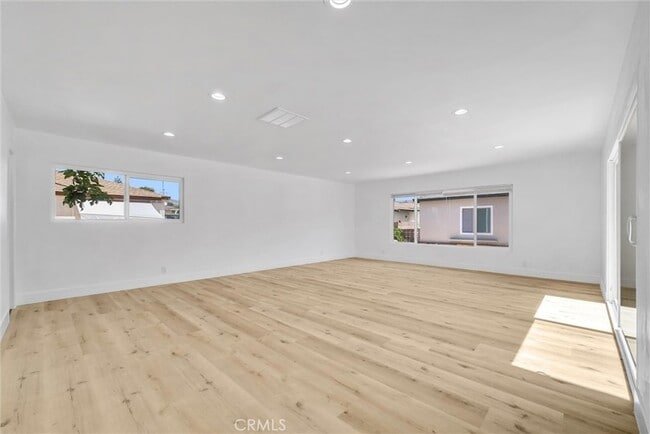 Building Photo - 5224 Hallowell Ave