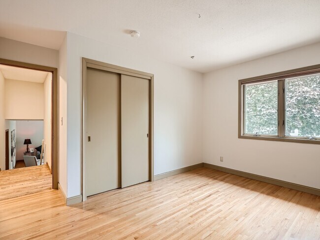 Building Photo - 8840 Morris Rd