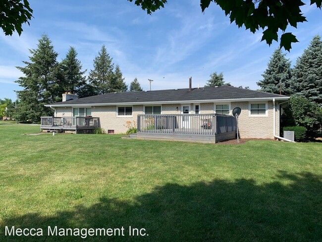 Building Photo - 3 br, 2 bath House - 221 Campbell Hill Rd.