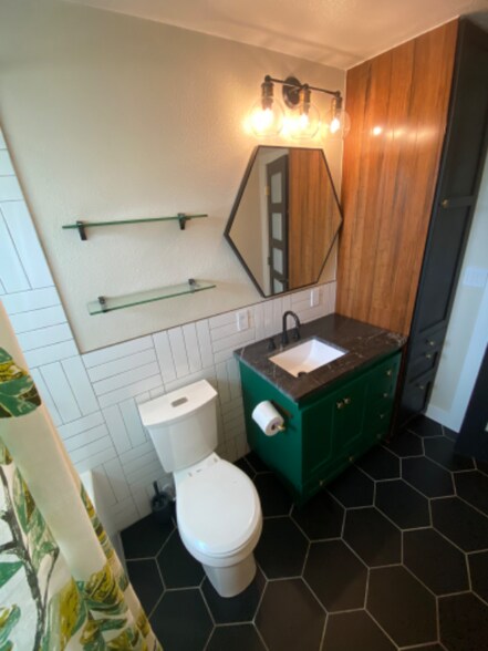 Building Photo - 1336 Sioux Blvd