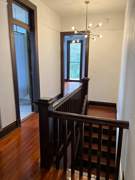 Building Photo - 2251 Cambronne St
