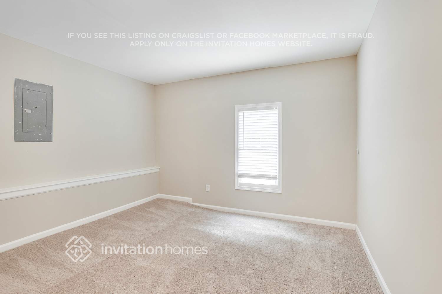 Building Photo - 832 Post Rd Cir