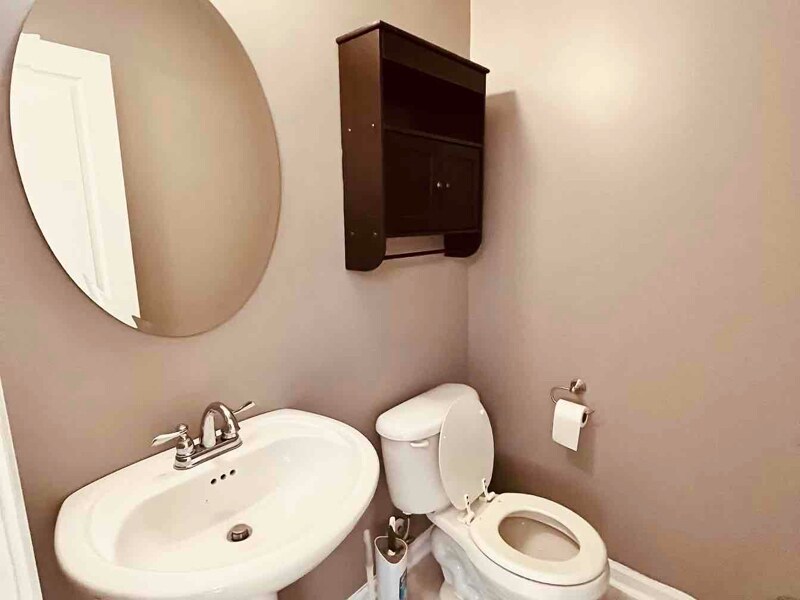 Building Photo - 1209 Woodall Rd