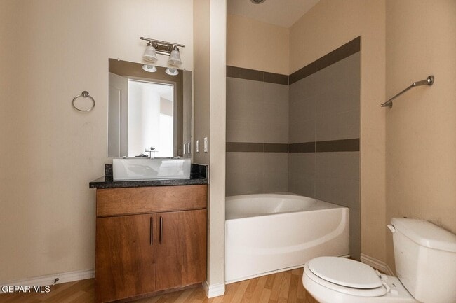 Building Photo - 5537 Ignacio Frias Dr