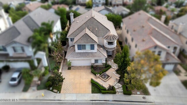 Building Photo - 6320 Ballantine Pl